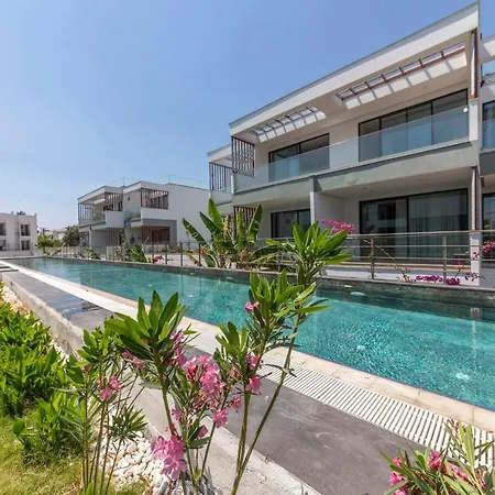 Modern Apartment Near Beach With Central Location In Bodrum Apartament Gümbet