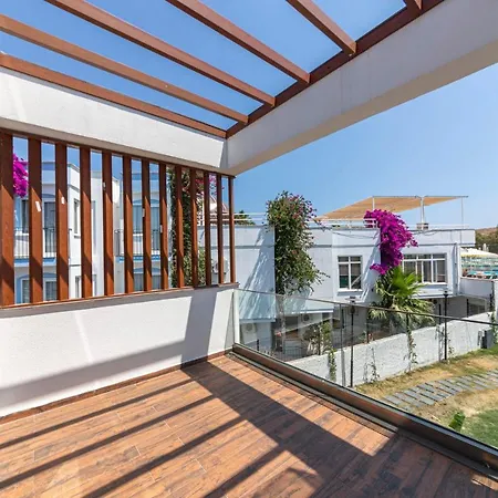 Modern Apartment Near Beach With Central Location In Bodrum * 居姆贝特