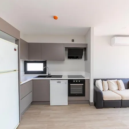 Apartament Modern Apartment Near Beach With Central Location In Bodrum *